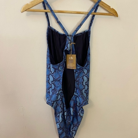 NWT E-Ko Beach Life Jost Snakeskin Print One Piece - Picture 4 of 9
